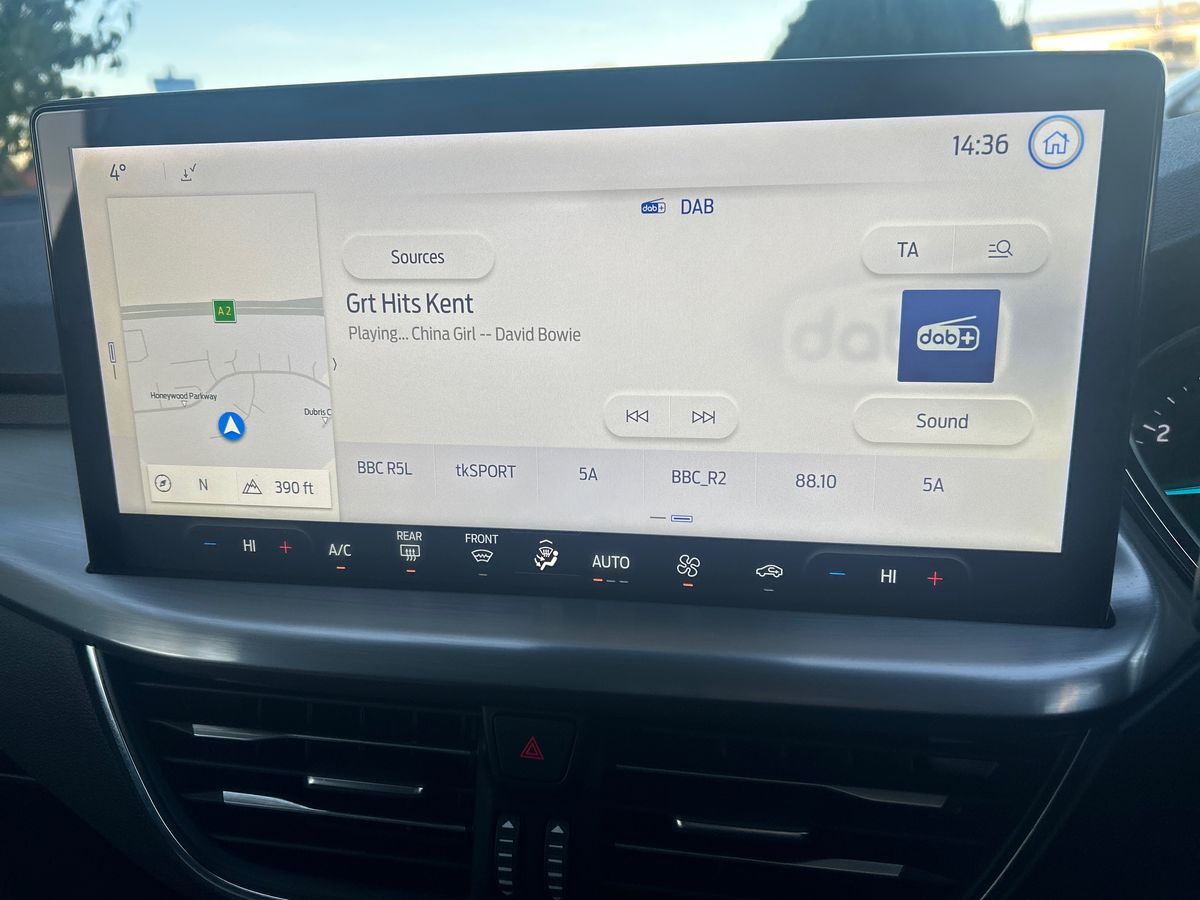 Used Ford Focus 2023 for sale - 76588802: Photo 11