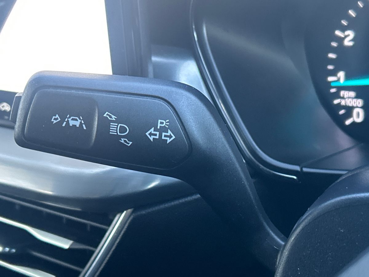 Used Ford Focus 2023 for sale - 76588802: Photo 25