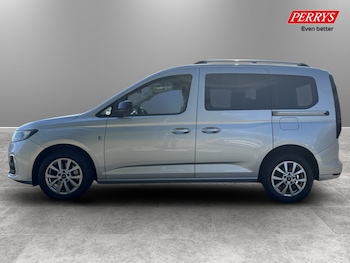 Used Ford Tourneo Connect 2022 for sale - 79251551: Photo