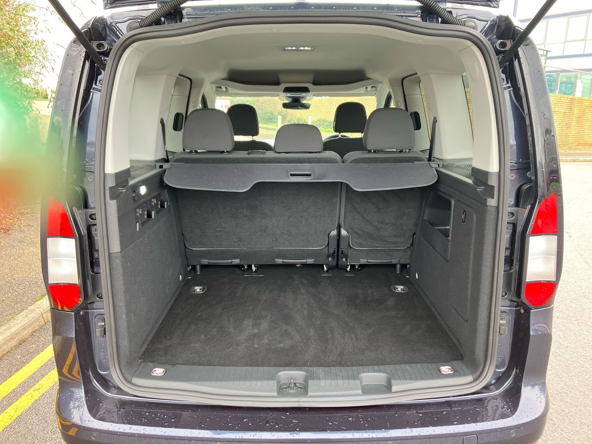 Used Ford Tourneo Connect 2022 for sale - 76735995: Photo 20