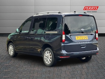 Used Ford Tourneo Connect 2022 for sale - 76735995: Photo