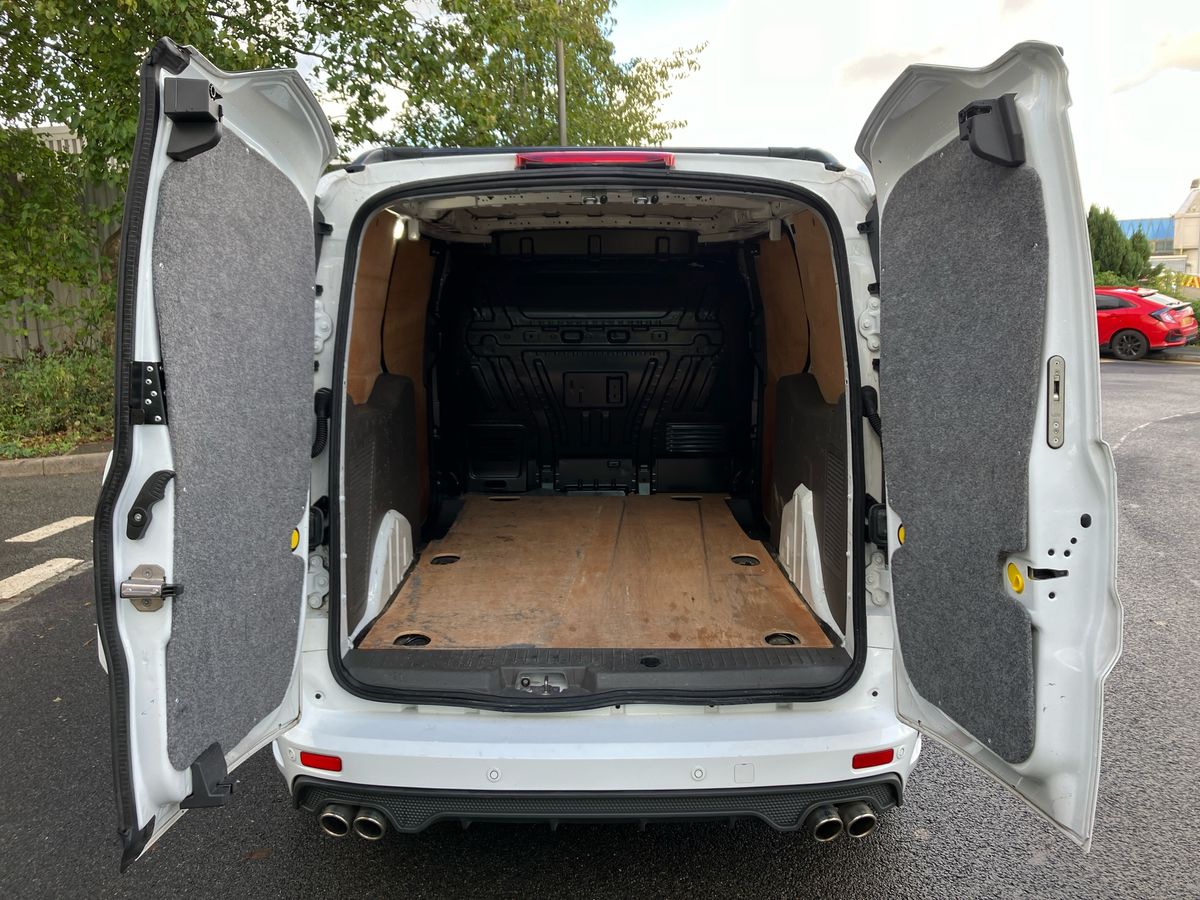 Used Ford Transit Connect 2023 for sale - 76669306: Photo 17