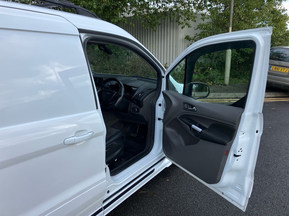 Used Ford Transit Connect 2023 for sale - 76669306: Photo 37