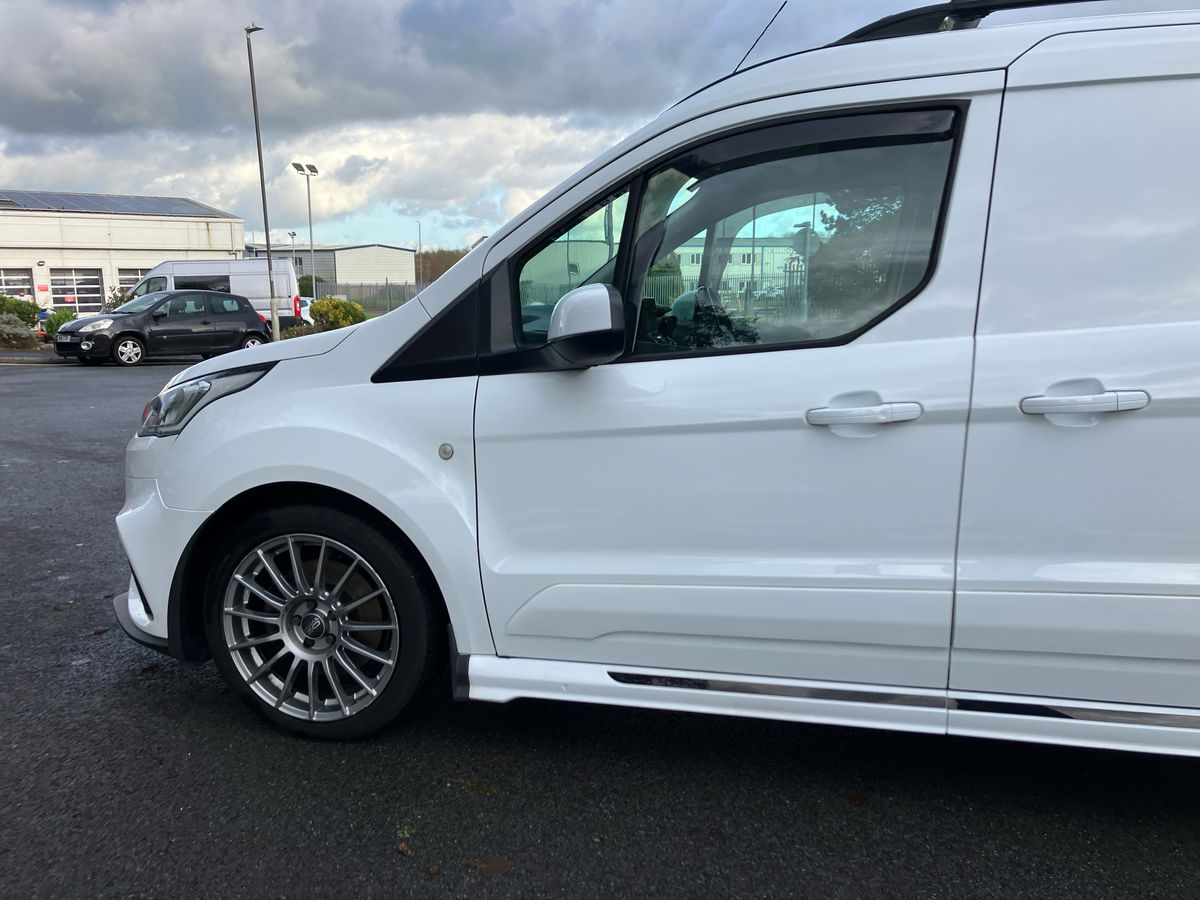 Used Ford Transit Connect 2023 for sale - 76669306: Photo 44