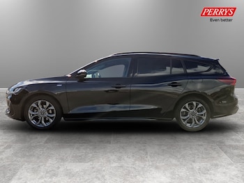 Used Ford Focus 2023 for sale - 78251857: Photo