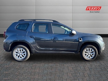 Used Dacia Duster 2022 for sale - 76611886: Photo