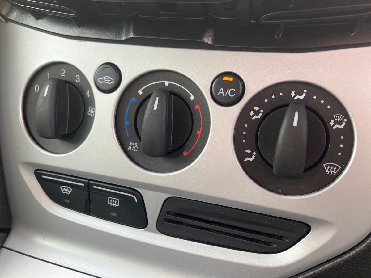 Used Ford Focus 2014 for sale - 76382841: Photo 12