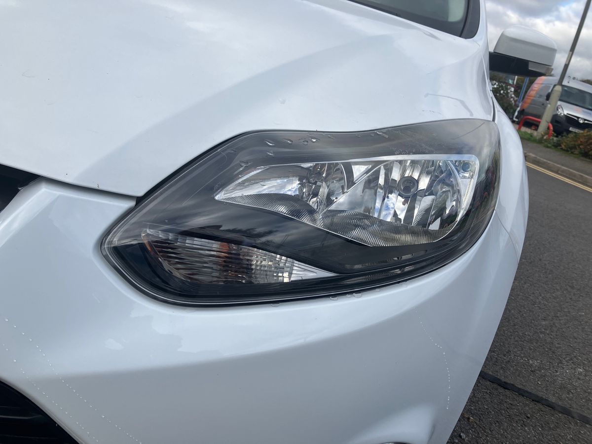 Used Ford Focus 2014 for sale - 76382841: Photo 13