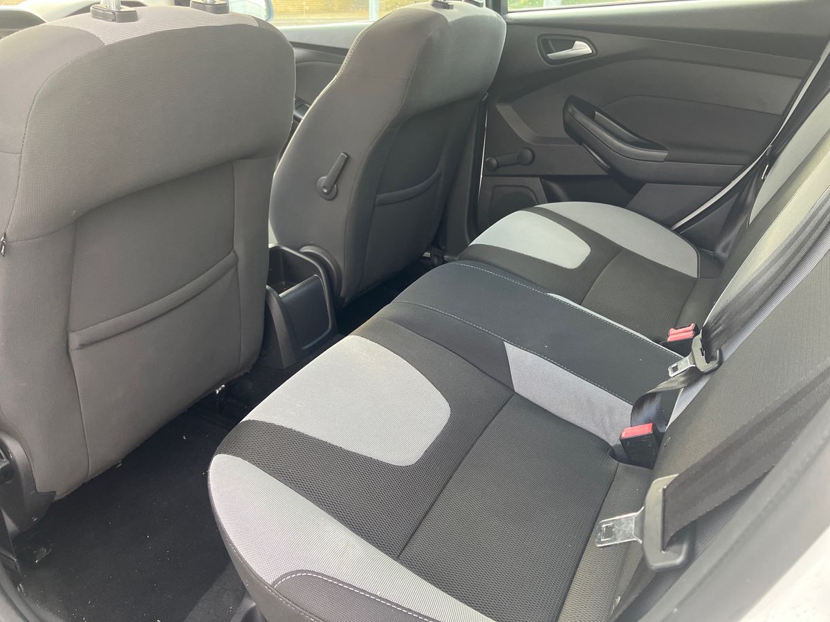 Used Ford Focus 2014 for sale - 76382841: Photo 30