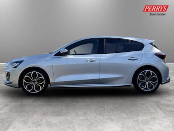 Used Ford Focus 2023 for sale - 79649117: Photo