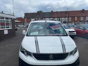 Used Peugeot Rifter 2020 for sale - 79886073: Photo
