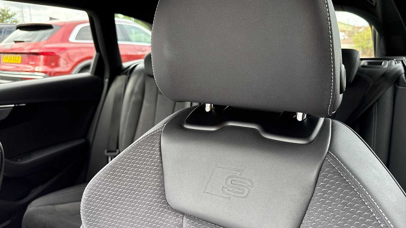 Used Audi A4 2022 for sale - 76674698: Photo 9