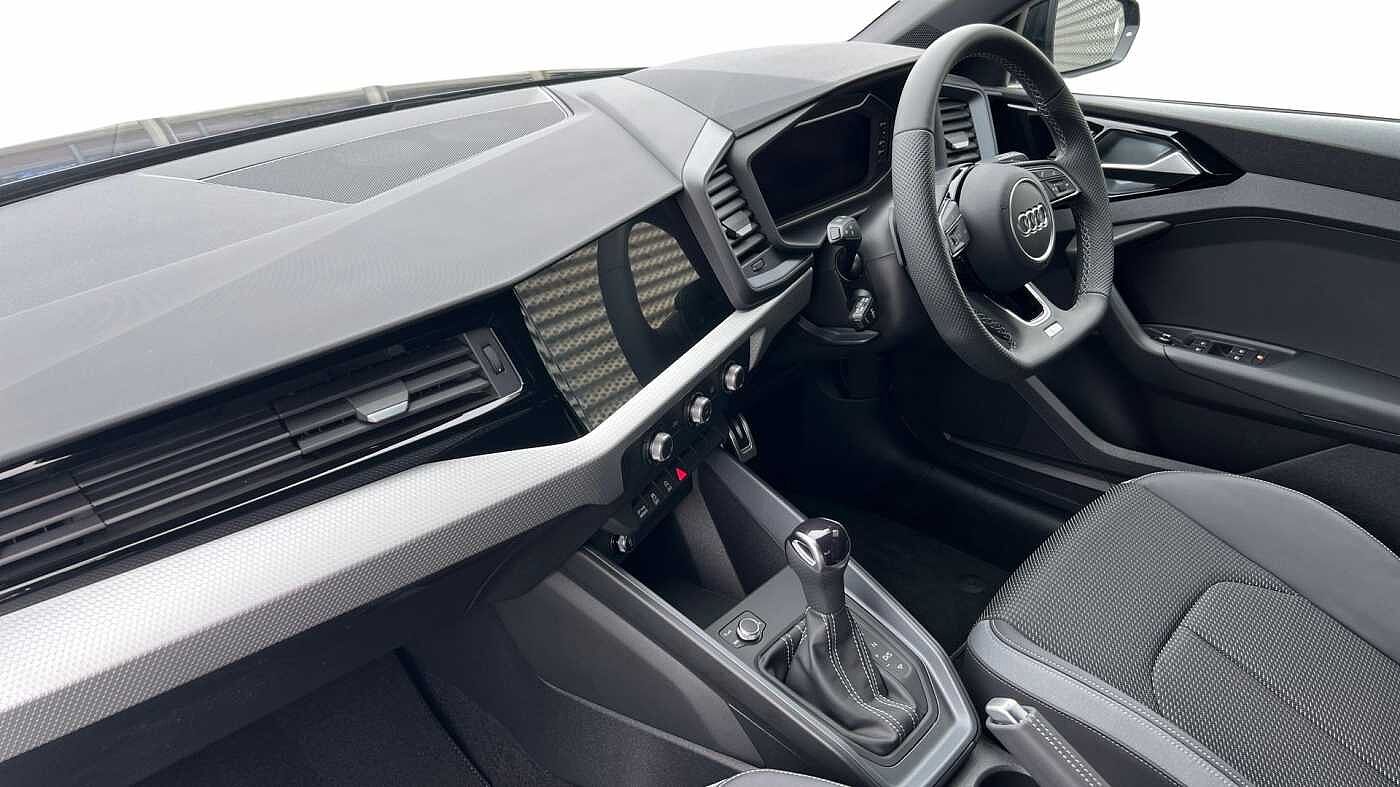 Used Audi A1 2025 for sale - 76679426: Photo 2