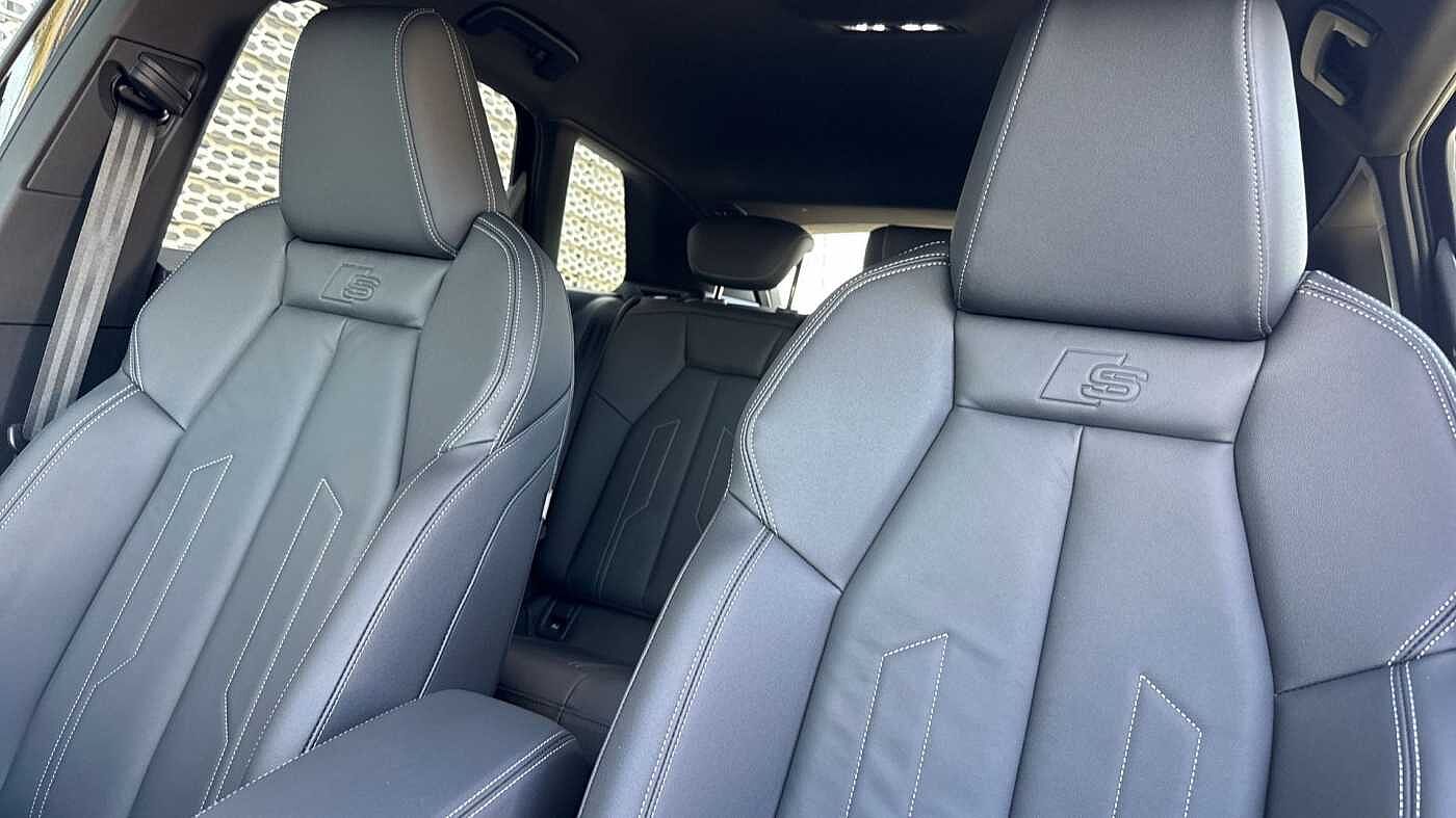 Used Audi Q4 e-tron 2025 for sale - 78080556: Photo 15