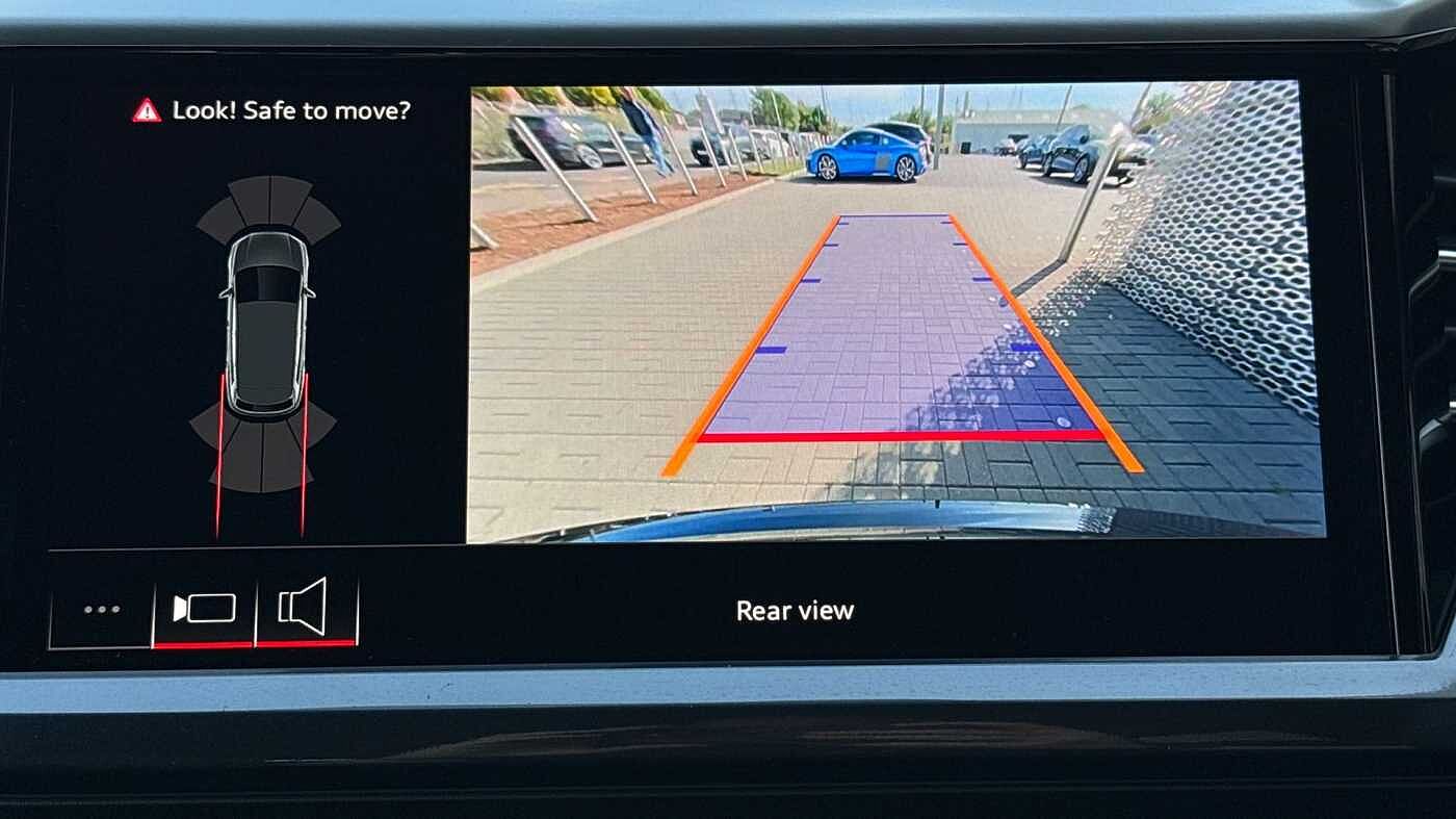 Used Audi Q4 e-tron 2025 for sale - 78080556: Photo 19