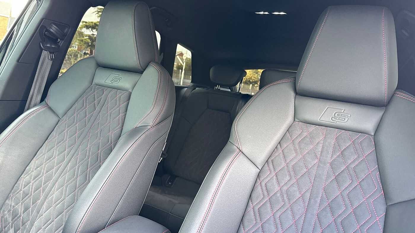 Used Audi Q4 e-tron 2024 for sale - 76678423: Photo 15