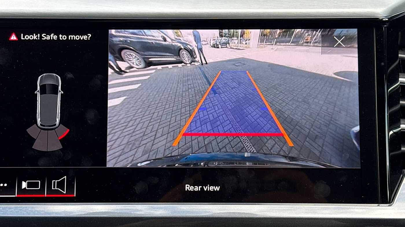 Used Audi Q4 e-tron 2024 for sale - 76678423: Photo 19