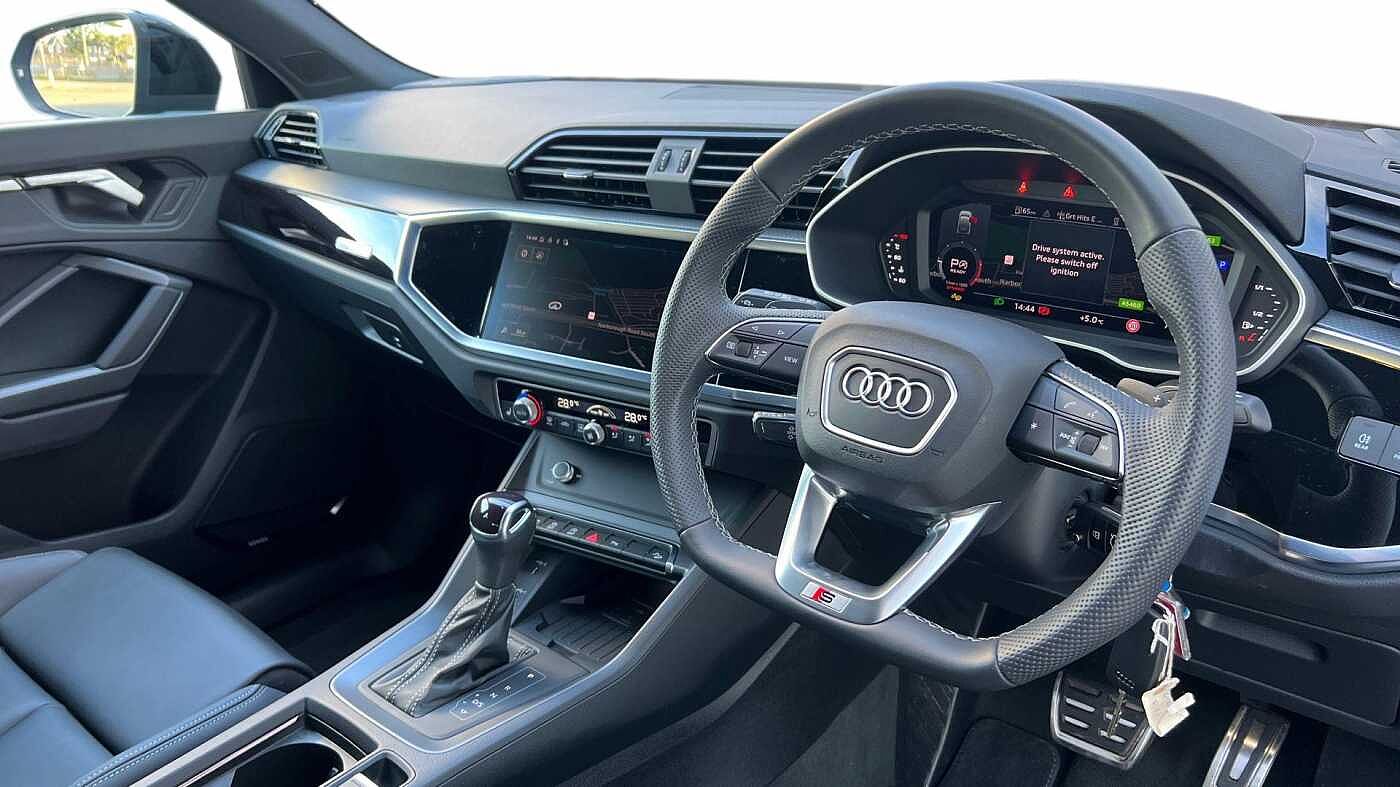 Used Audi Q3 2024 for sale - 76677735: Photo 6