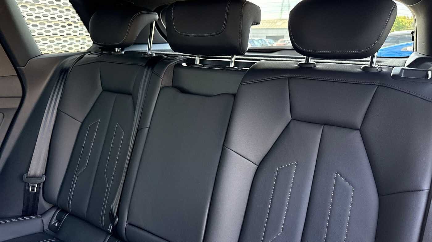 Used Audi Q4 e-tron 2025 for sale - 76679620: Photo 16