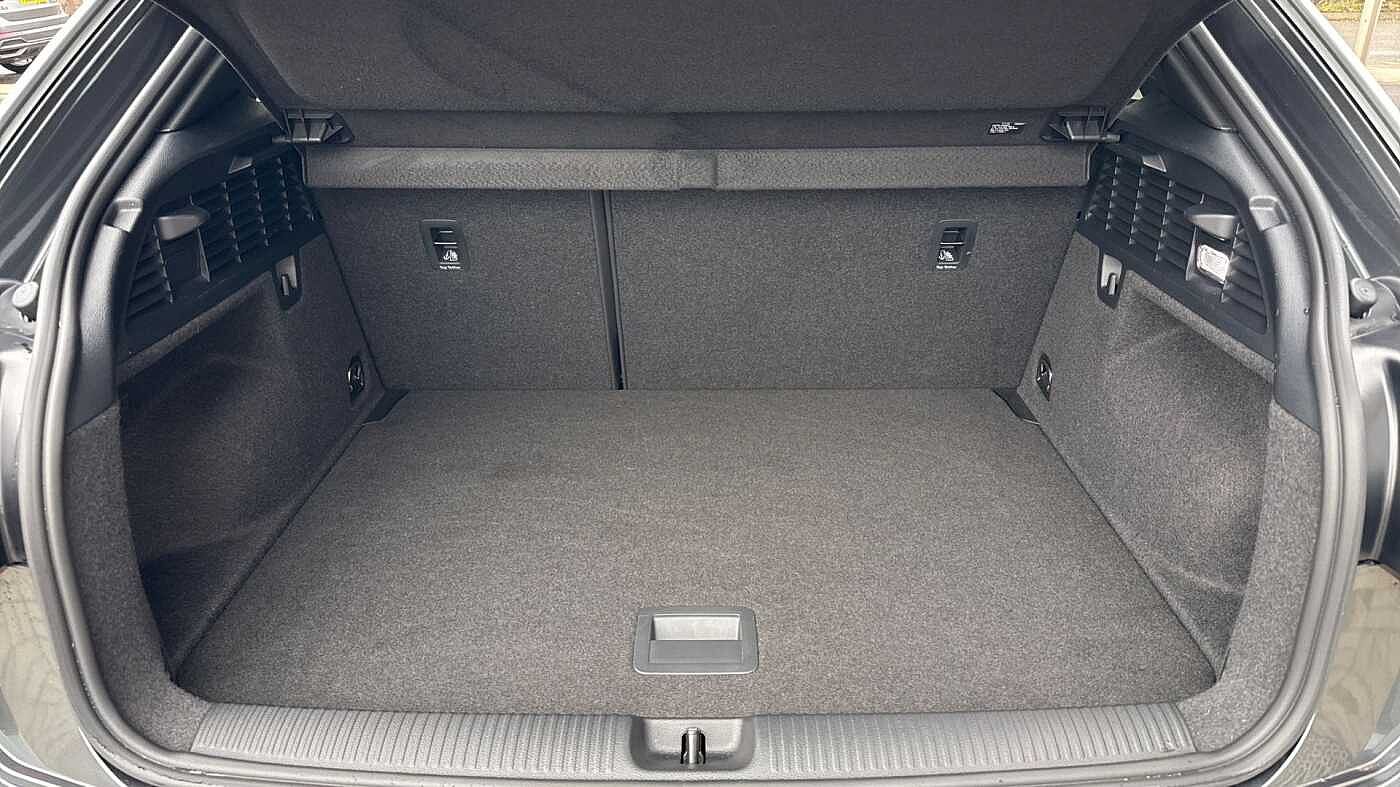 Used Audi Q2 2024 for sale - 76676636: Photo 20