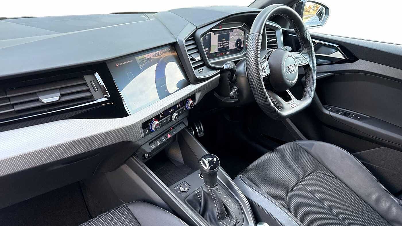 Used Audi A1 2024 for sale - 76677970: Photo 2