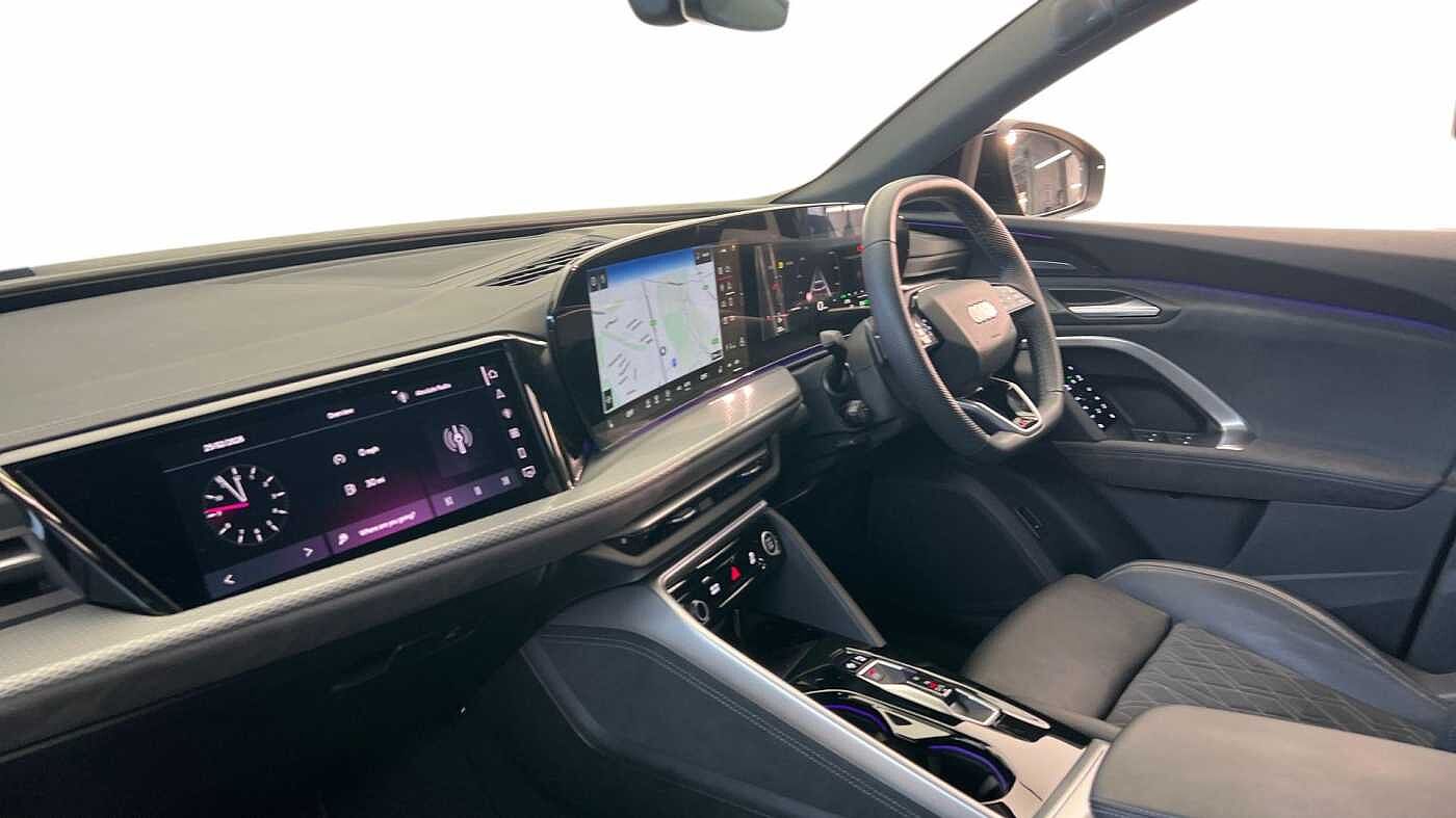 Used Audi Q5 2025 for sale - 77728841: Photo 2