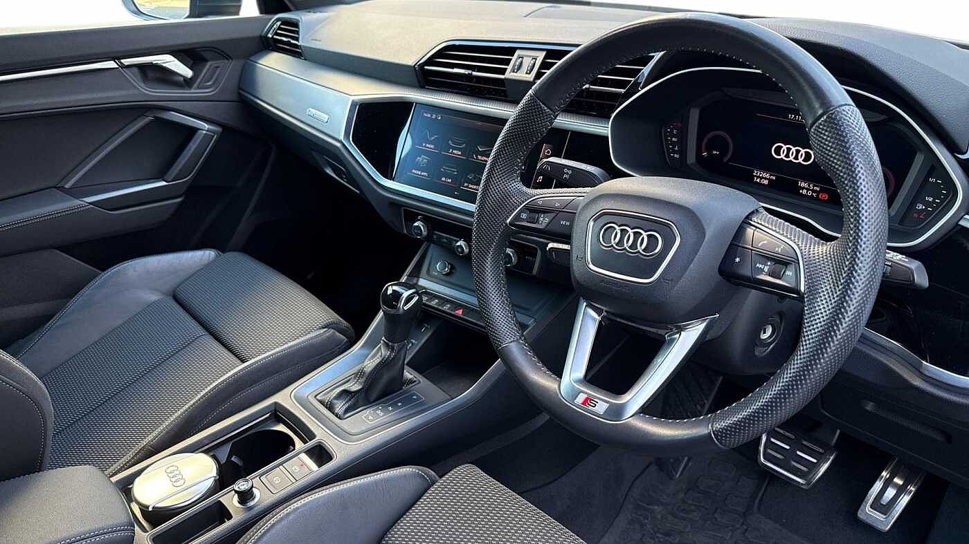 Used Audi Q3 2019 for sale - 76673779: Photo 6