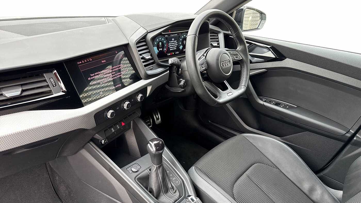 Used Audi A1 2022 for sale - 76674615: Photo 2