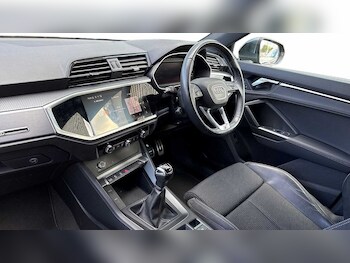 Used Audi Q3 2022 for sale - 76274154: Photo