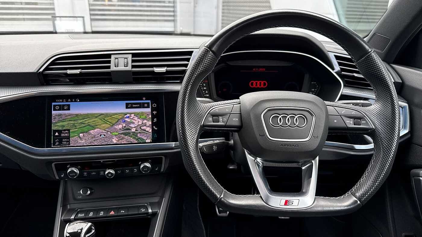 Used Audi Q3 2023 for sale - 76676493: Photo 10
