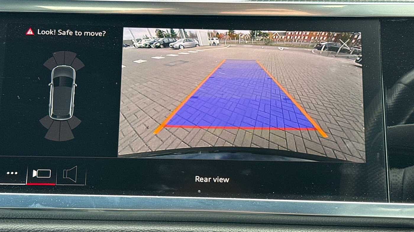 Used Audi Q3 2023 for sale - 76676493: Photo 19