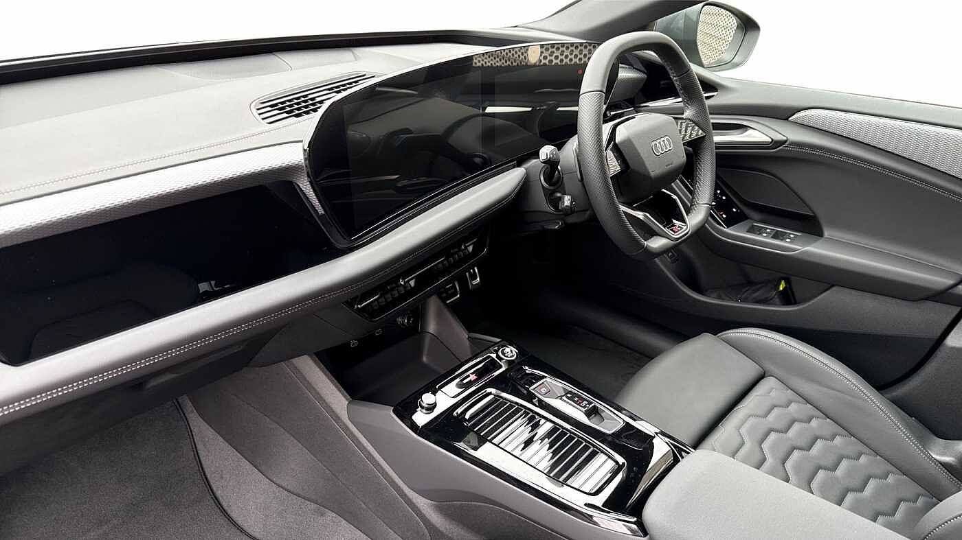 Used Audi A6 2025 for sale - 76680545: Photo 2