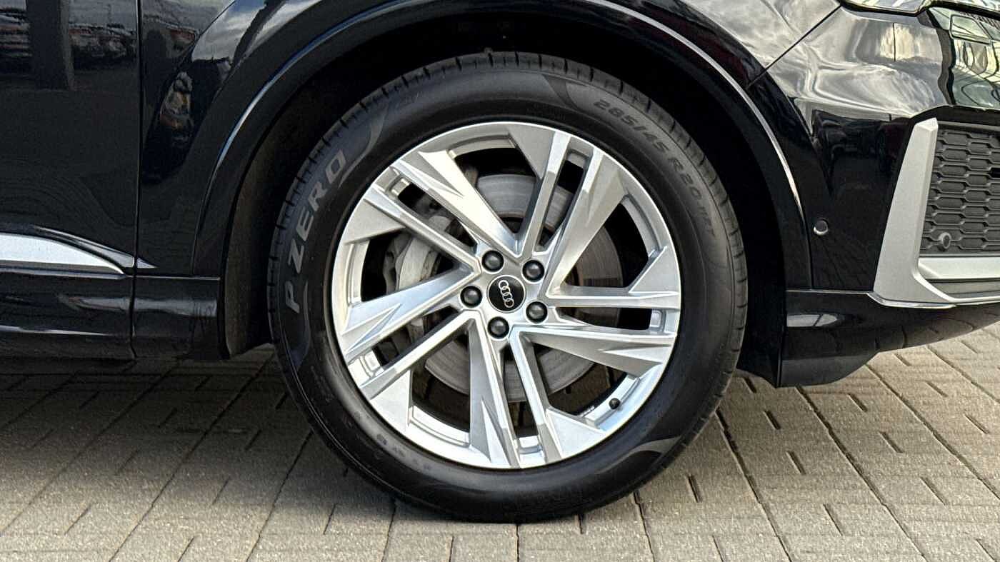 Used Audi Q7 2024 for sale - 77392041: Photo 5