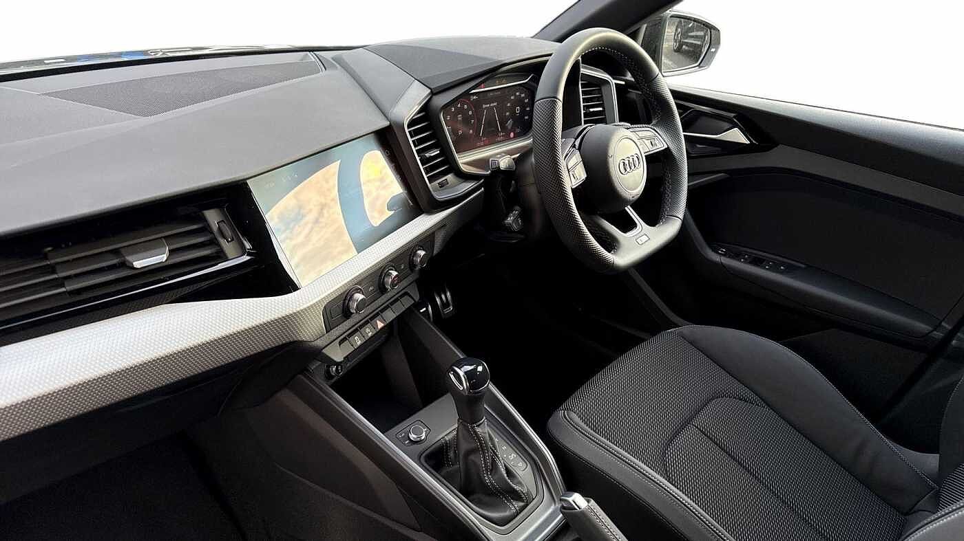 Used Audi A1 2025 for sale - 76678667: Photo 2