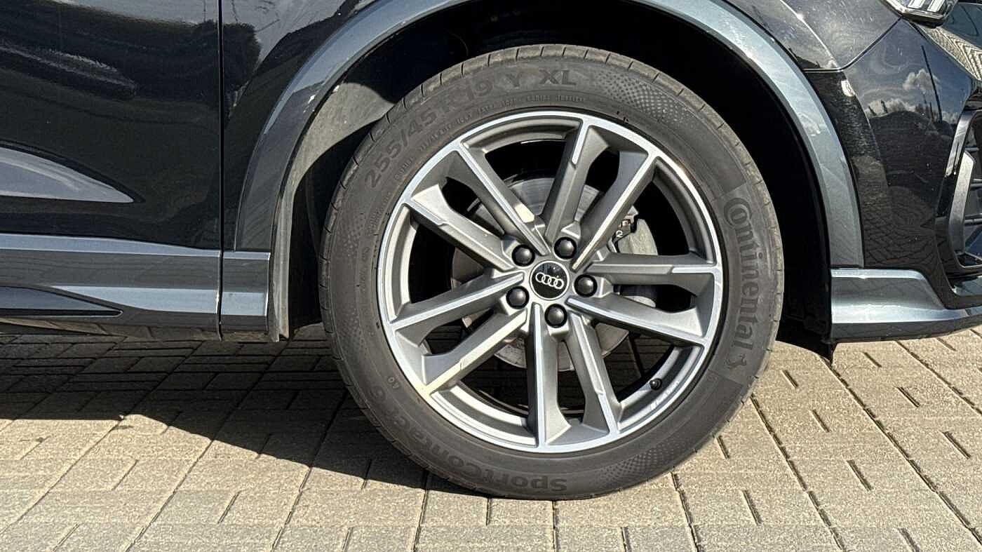 Used Audi Q3 2023 for sale - 76676974: Photo 5