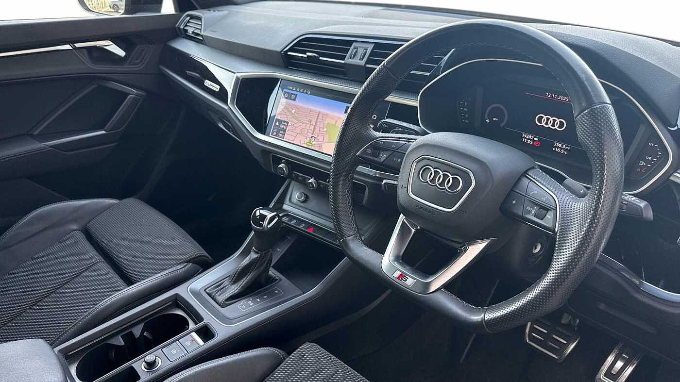 Used Audi Q3 2023 for sale - 76676974: Photo 6