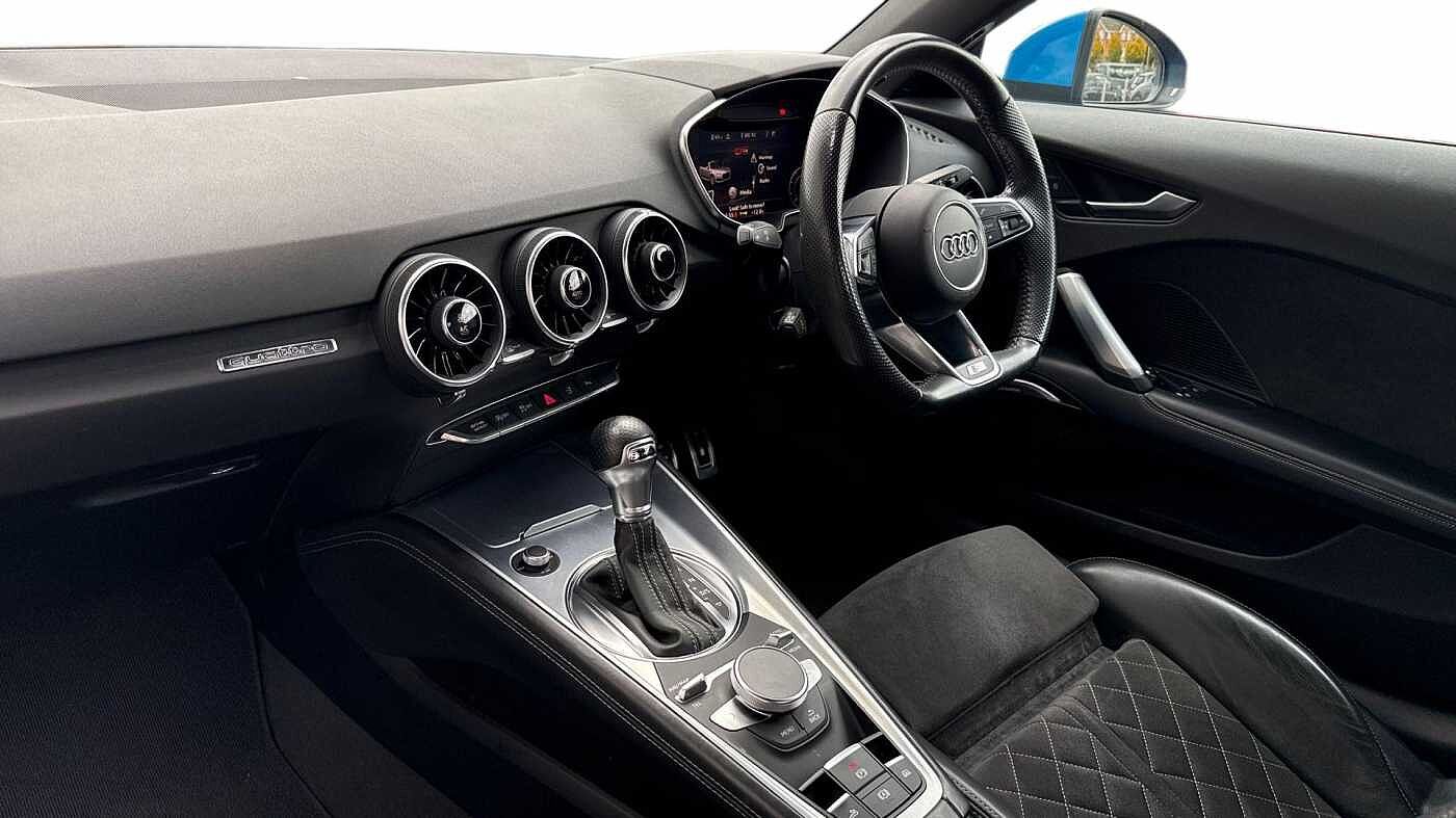 Used Audi TT 2019 for sale - 76705439: Photo 2