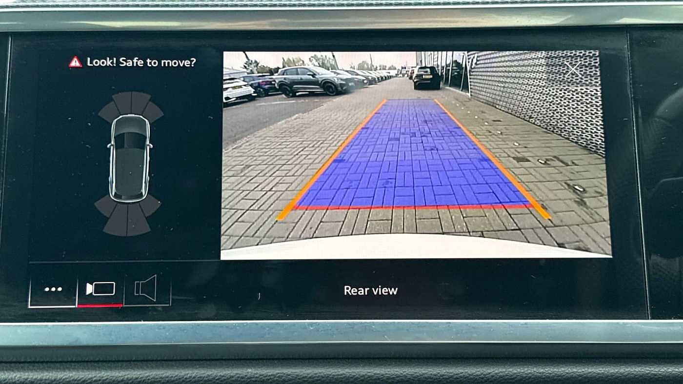 Used Audi Q3 2022 for sale - 76674525: Photo 19