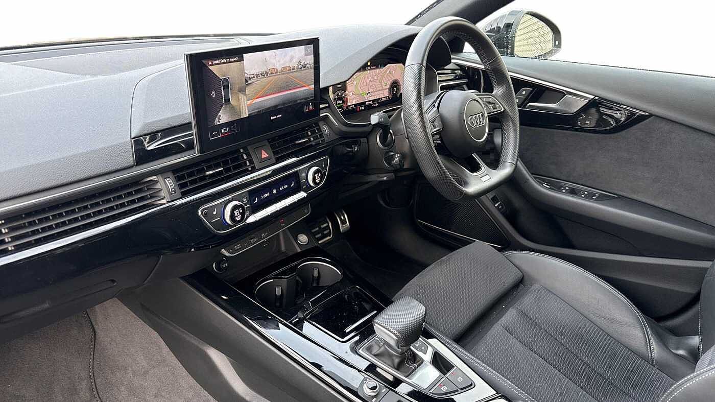 Used Audi A4 2023 for sale - 76676681: Photo 2