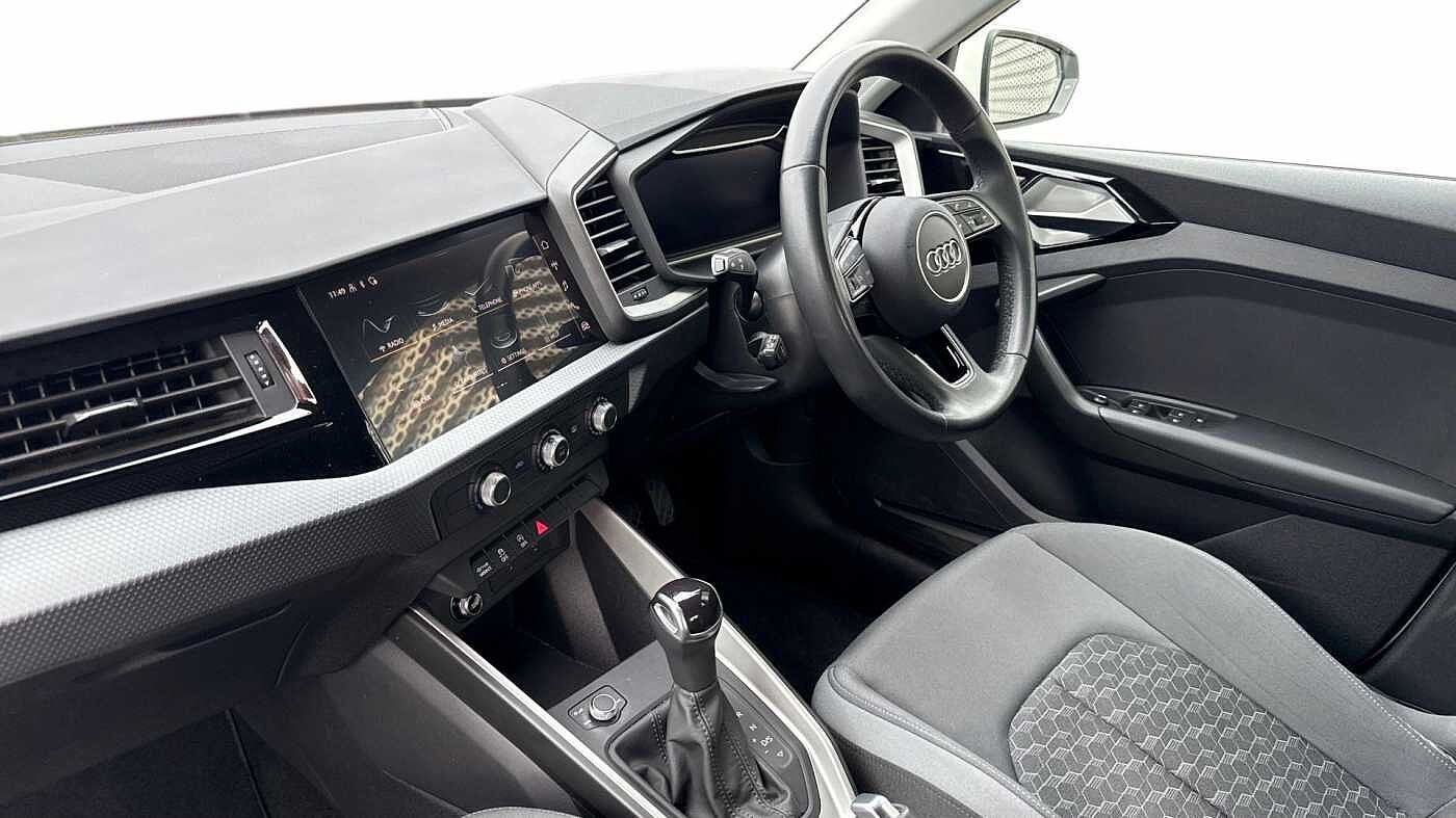 Used Audi A1 2023 for sale - 77084799: Photo 2