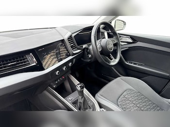 Used Audi A1 2023 for sale - 77084799: Photo