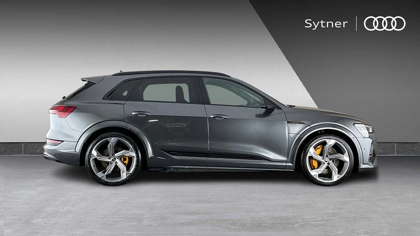 Used Audi e-tron 2021 for sale - 77000822: Photo 4