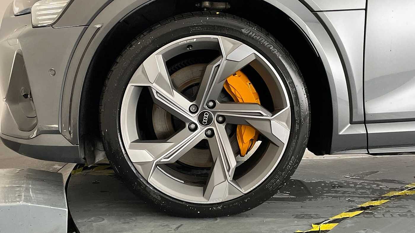 Used Audi e-tron 2021 for sale - 77000822: Photo 5