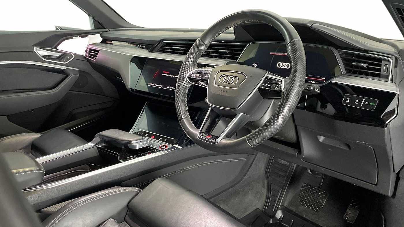 Used Audi e-tron 2021 for sale - 77000822: Photo 6