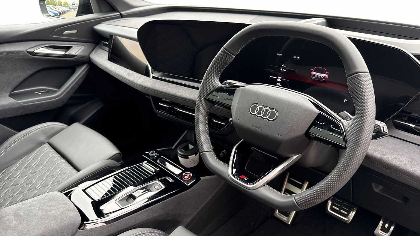 Used Audi Q6 e-tron 2025 for sale - 76679513: Photo 6