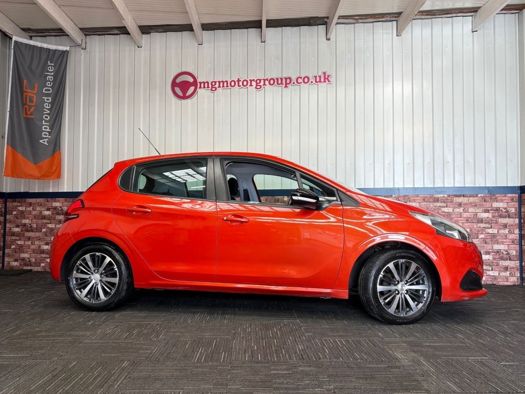 Used Peugeot 208 2016 for sale - 77666987: Photo 3