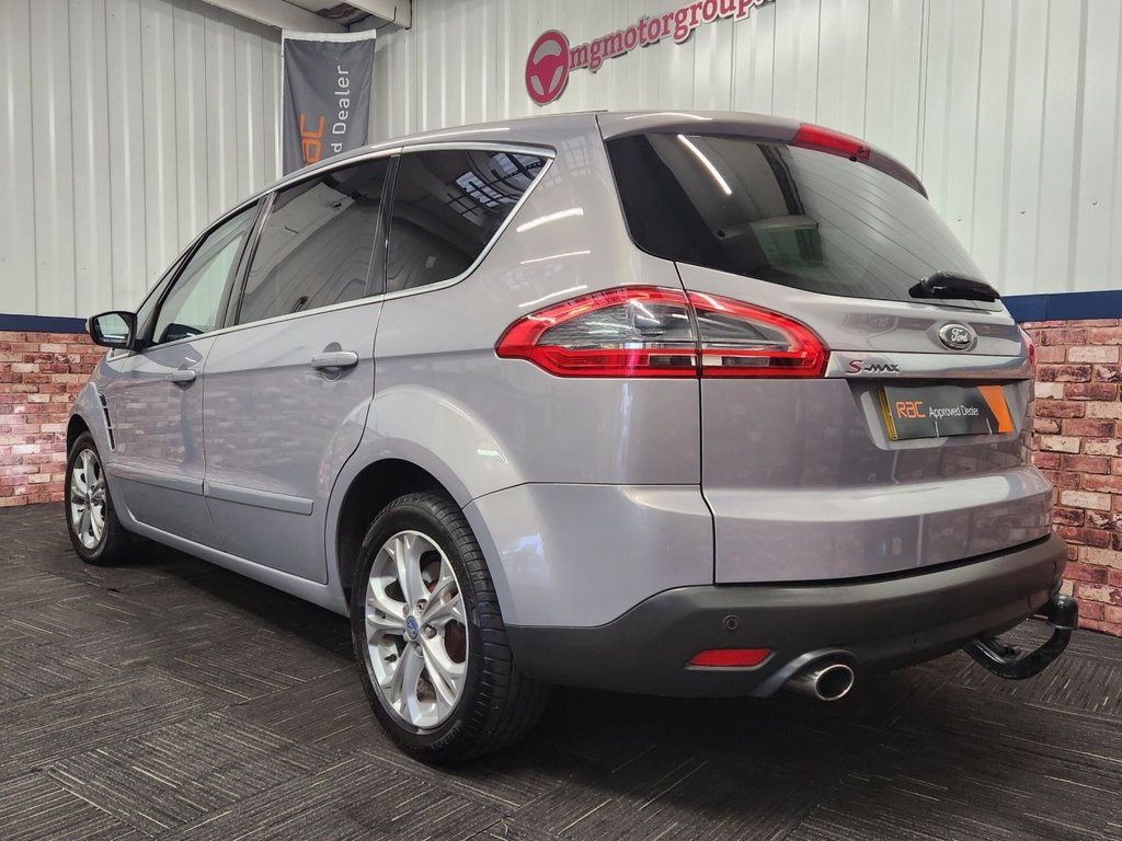 Used Ford S-Max 2012 for sale - 76333316: Photo 14