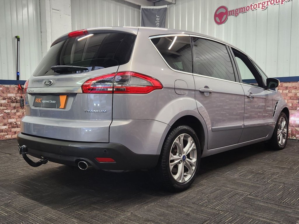 Used Ford S-Max 2012 for sale - 76333316: Photo 17