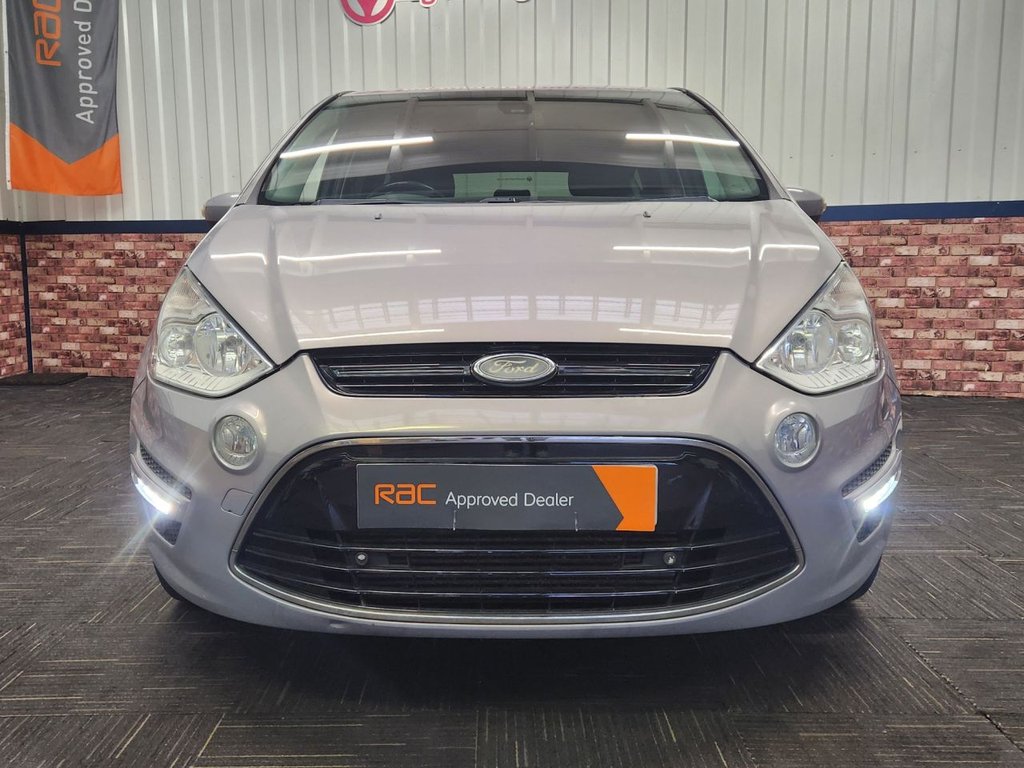 Used Ford S-Max 2012 for sale - 76333316: Photo 4