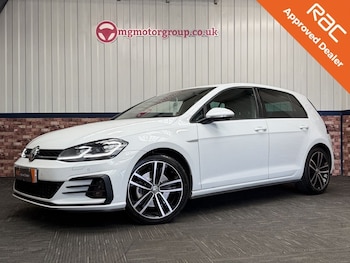 Used Volkswagen Golf 2017 for sale - 78831323: Photo